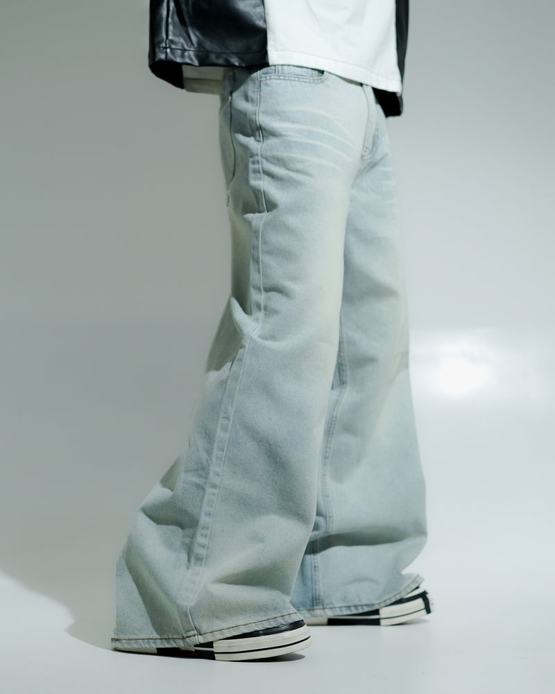 JEAN 008