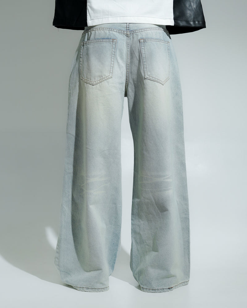 JEAN 008