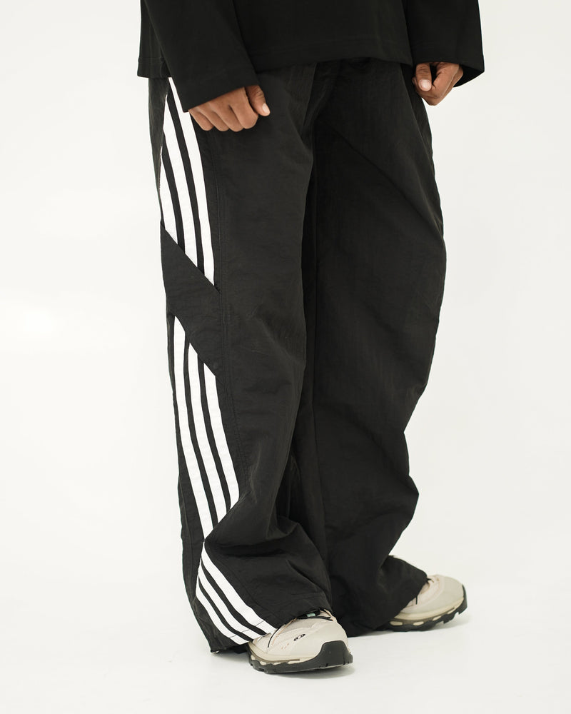 THREE BAR TRACK PANT BLACK