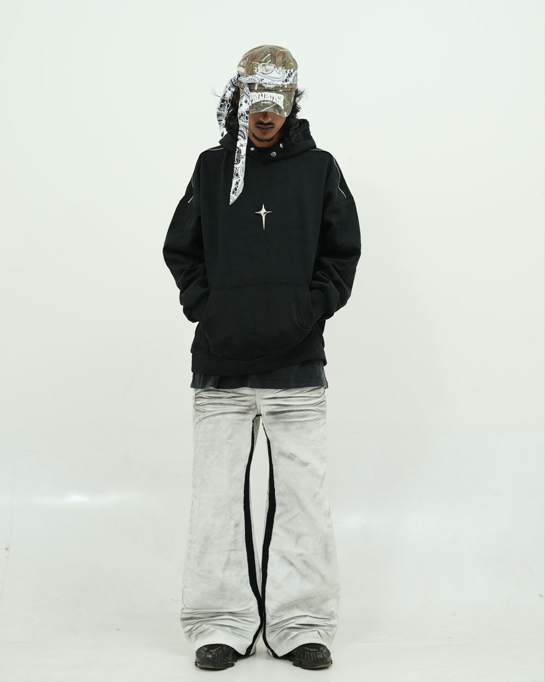 HOODIES 0065