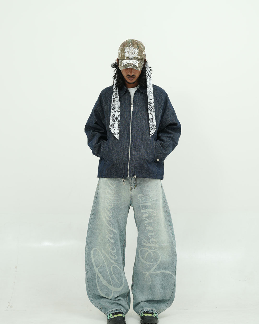 IMP BLACK JACKET 002