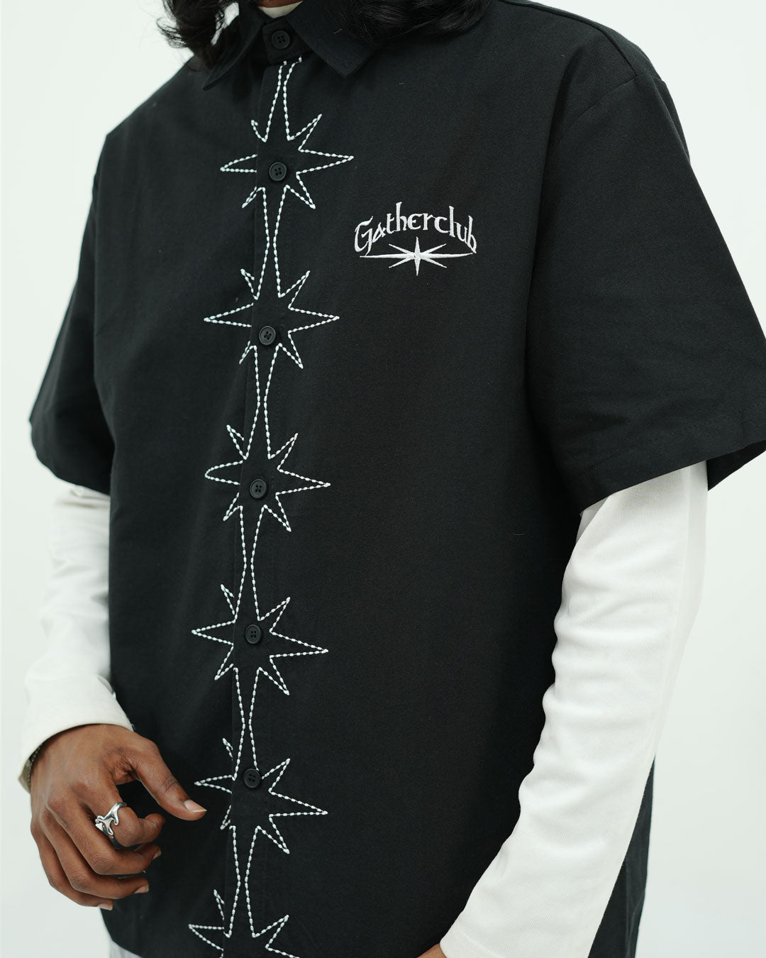 GATHERCLUB STAR STITCH OVERSIZED BLACK SHIRT