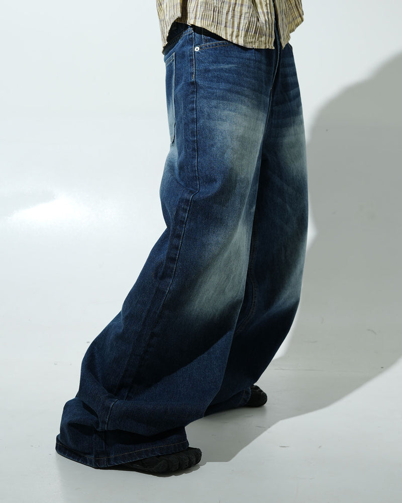 Super Wide-Leg Jeans